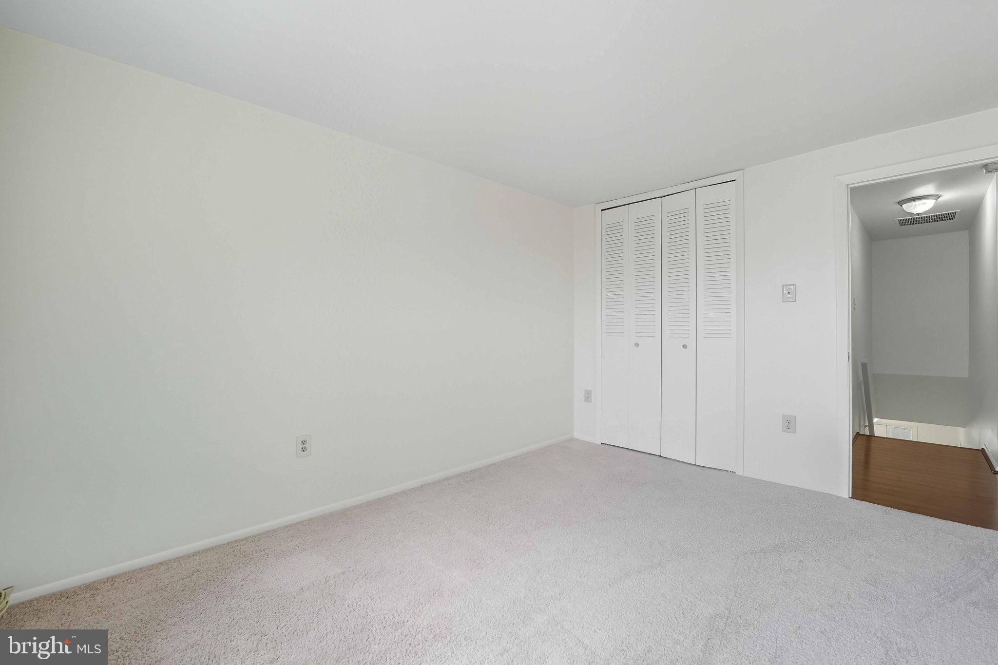 258 North Cottage Road Sterling, VA 20164 - Photo 27 of 33