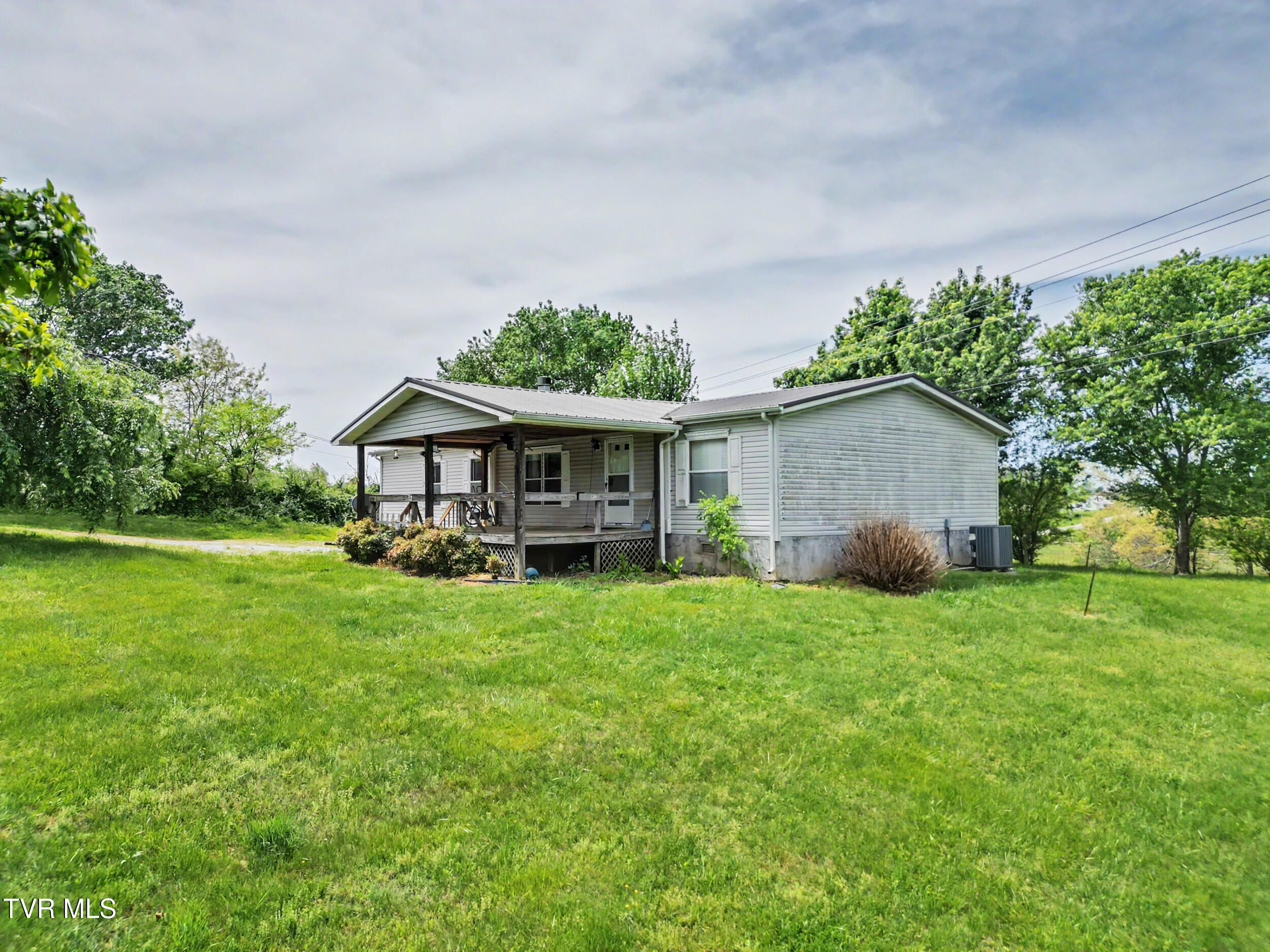 3810 West Allens Bridge Road Greeneville, TN 37743 - Photo 8 of 43 2_dji_0421