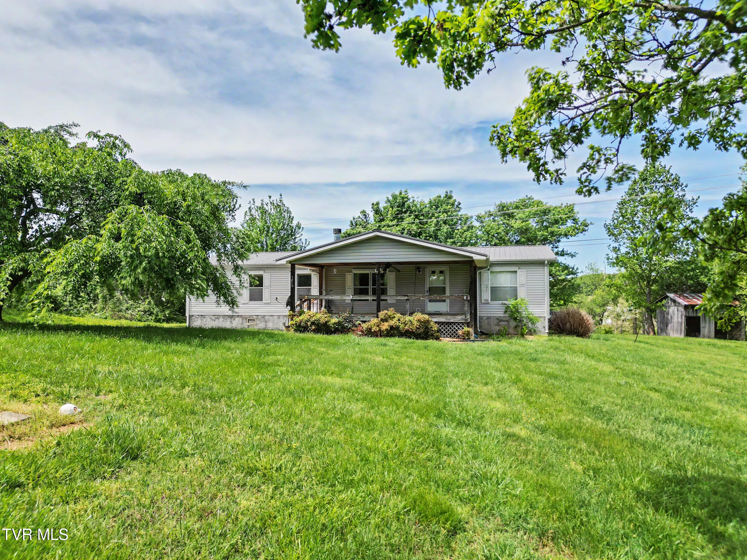 3810 West Allens Bridge Road Greeneville, TN 37743 - Photo 9 of 43 1_dji_0413