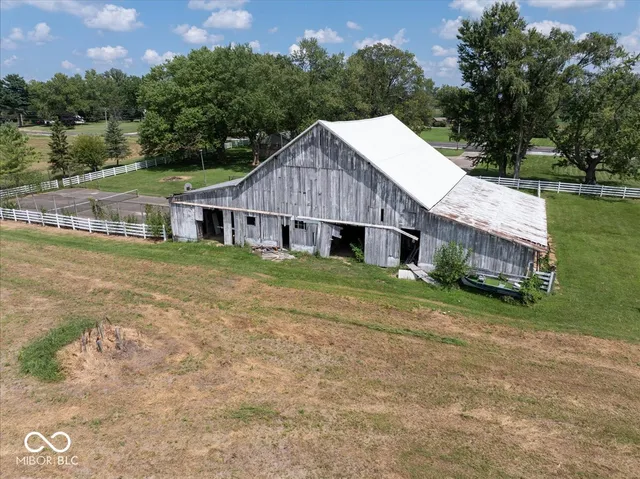 $439,000 | 3696 Highway 9, Greenfield, IN 46140