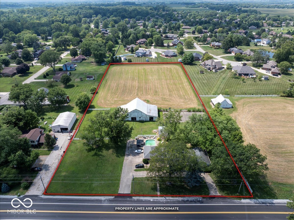 3696 Highway 9 Greenfield, IN 46140 - Photo 4 of 64