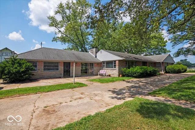 $439,000 | 3696 Highway 9, Greenfield, IN 46140
