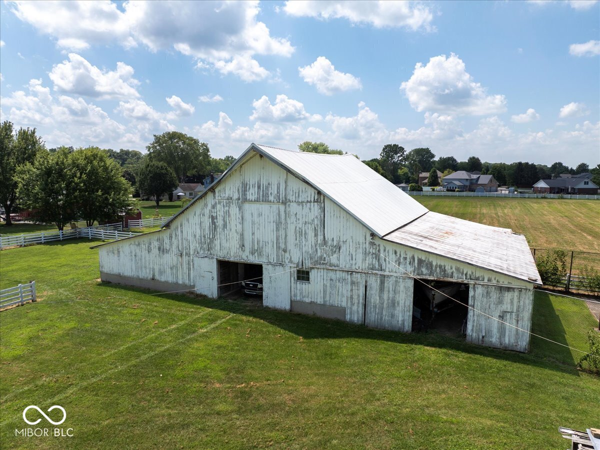 3696 Highway 9 Greenfield, IN 46140 - Photo 5 of 64