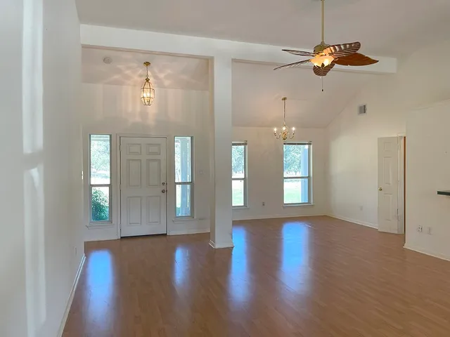 $1,495,000 | 1111 Pine Ranch Road, Seguin, TX 78155