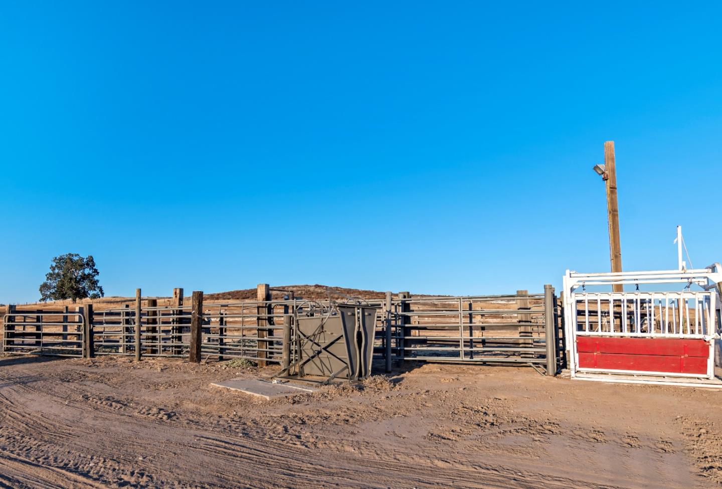 52019 Smith Road Bradley, CA 93426 - Photo 30 of 37 Gallery Image 30