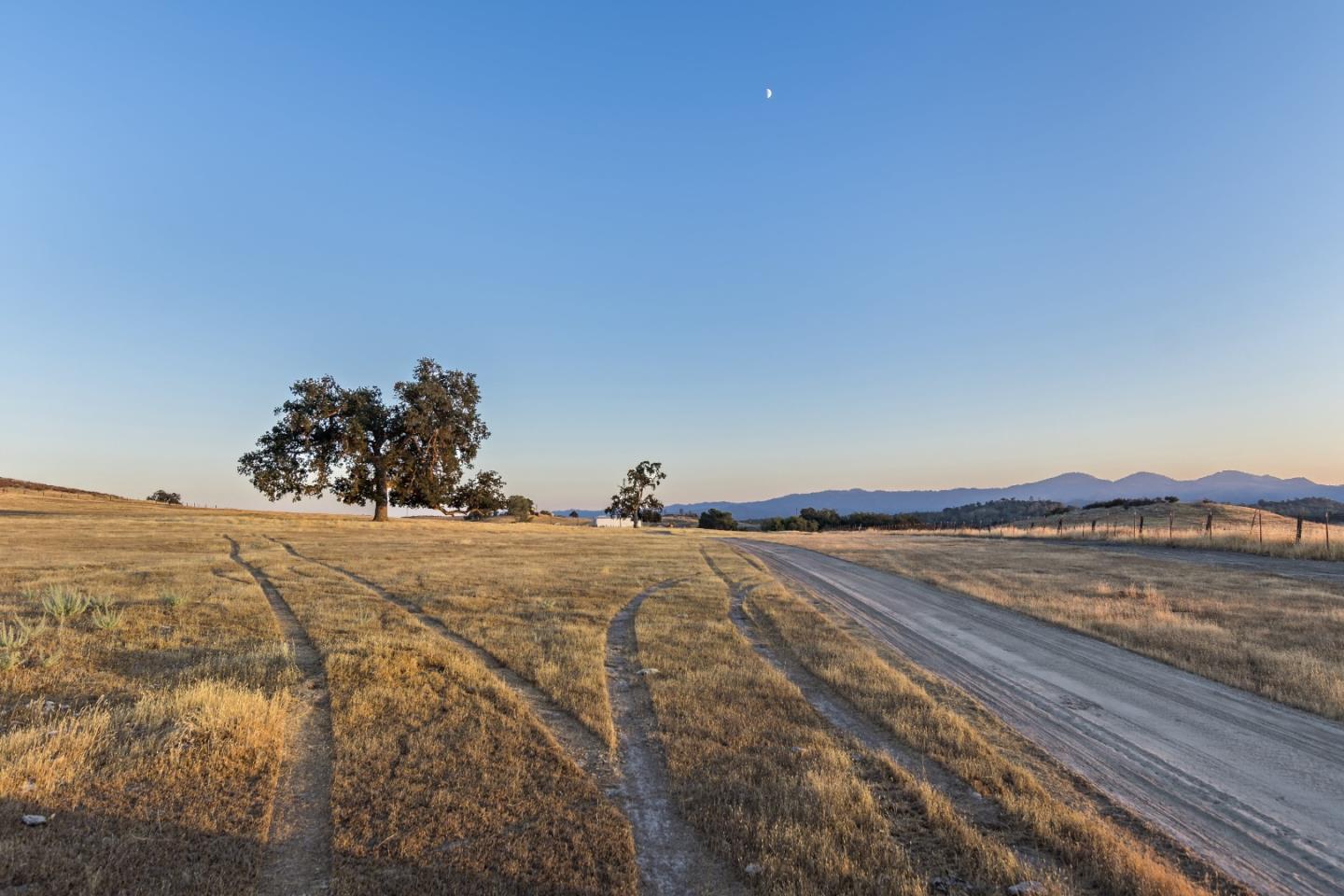 52019 Smith Road Bradley, CA 93426 - Photo 31 of 37 Gallery Image 31