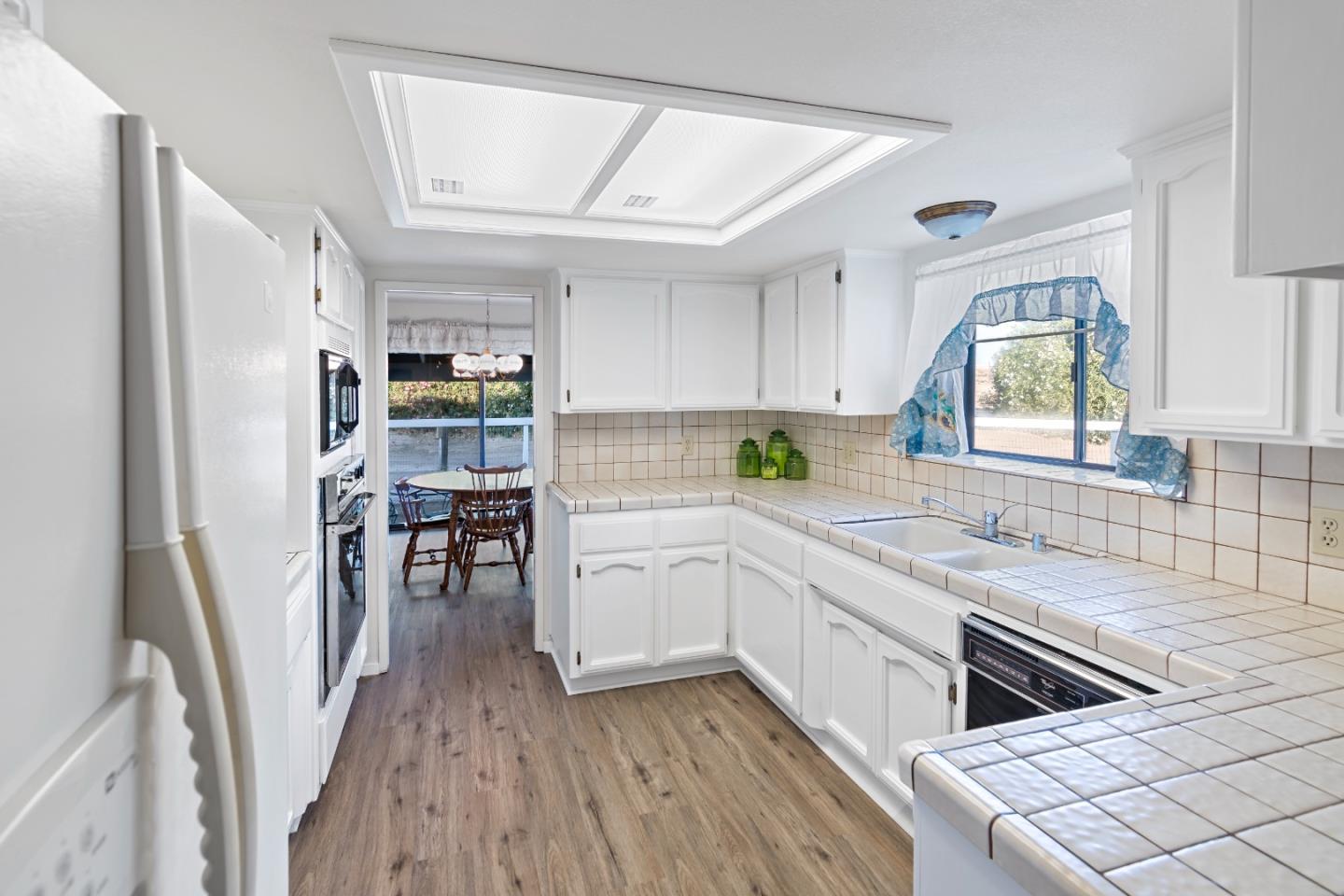 52019 Smith Road Bradley, CA 93426 - Photo 8 of 37 Gallery Image 8