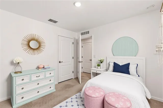 $329,900 | 1797 Red Canyon Drive, Kissimmee, FL 34744