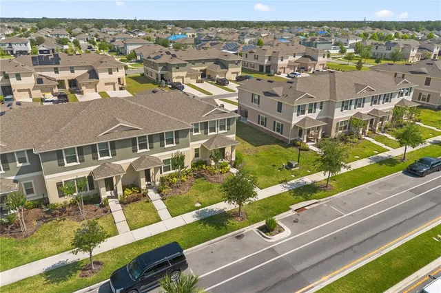 $329,900 | 1797 Red Canyon Drive, Kissimmee, FL 34744