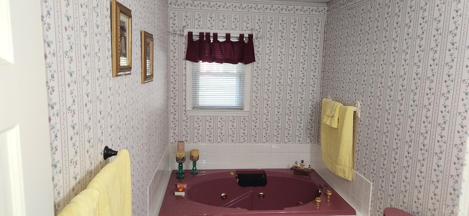 105 Gaddy Road Lynchburg, VA 24502 - Photo 22 of 57