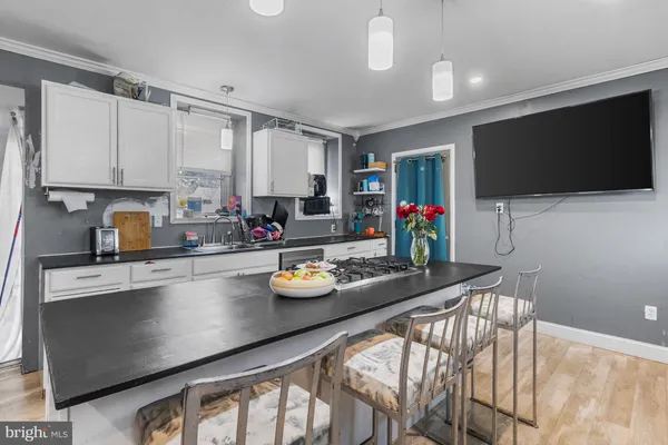 $275,000 | 524 East 21st Street, Chester, PA 19013