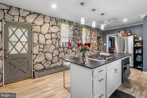 $275,000 | 524 East 21st Street, Chester, PA 19013