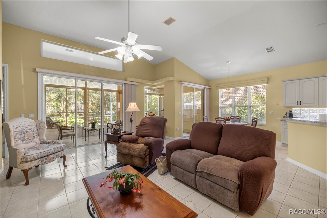 389 West Doerr Path Hernando, FL 34442 - Photo 20 of 84