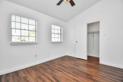 $160,000 | 2002 Gentryside Drive, Unit 113, Houston, TX 77077