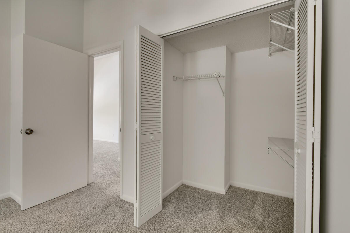 324 Maplecrest Circle Jupiter, FL 33458 - Photo 27 of 29 DSC_4157