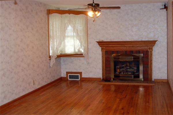 133 Plum Street Springfield, MA 01109 - Photo 6 of 27 Gallery Image 6