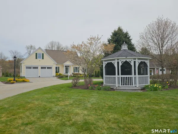 $850,000 | 26 Seminole Circle, Litchfield, CT 06750