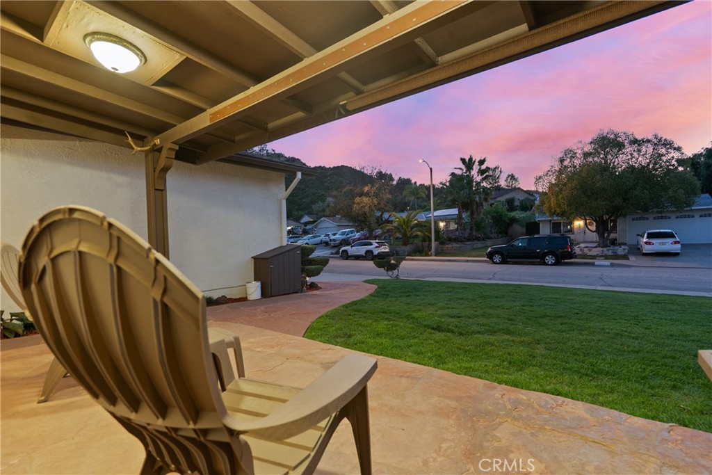 31436 Arrow Point Drive Castaic, CA 91384 - Photo 6 of 76 Front porch.