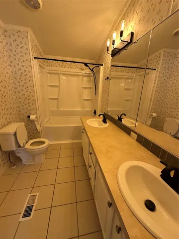 an empty room with an entryway