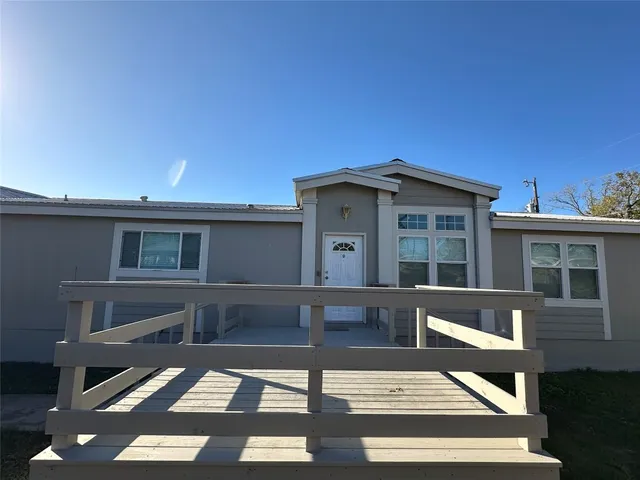 a view of a outdoor space with seating area