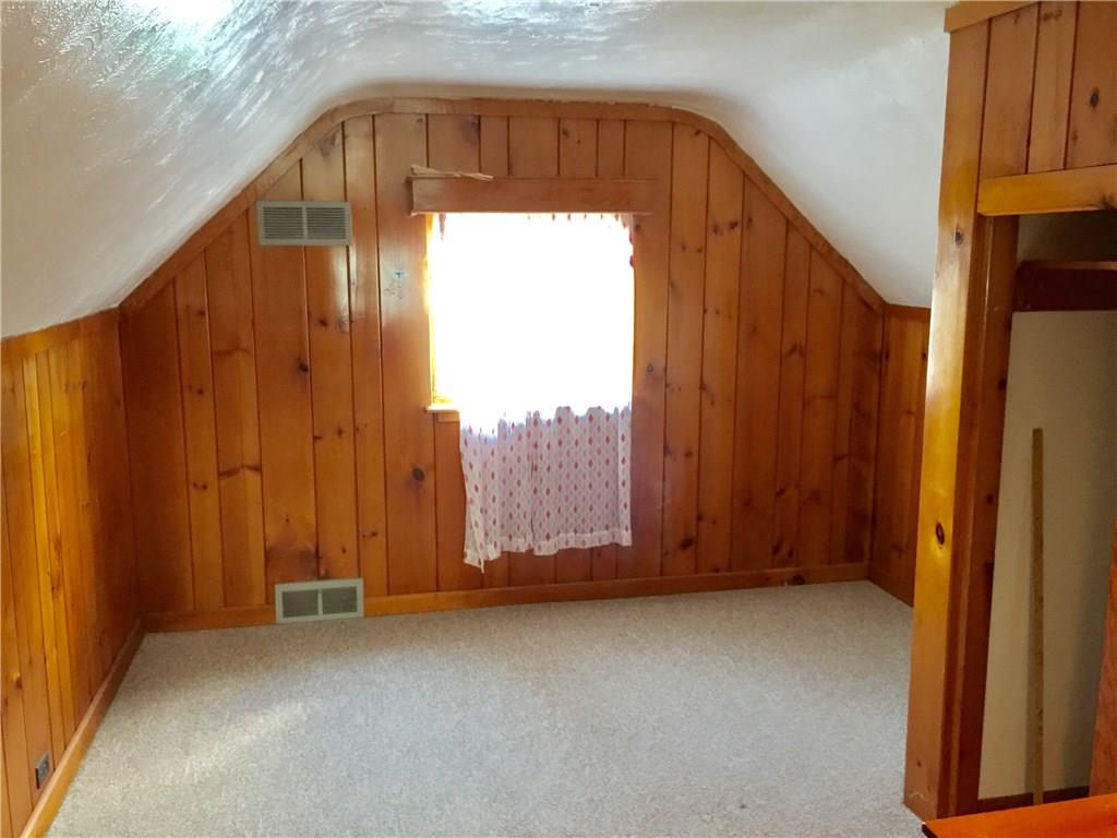 323 Scene Ridge Road McKeesport, PA 15133 - Photo 13 of 16 Gallery Image 13