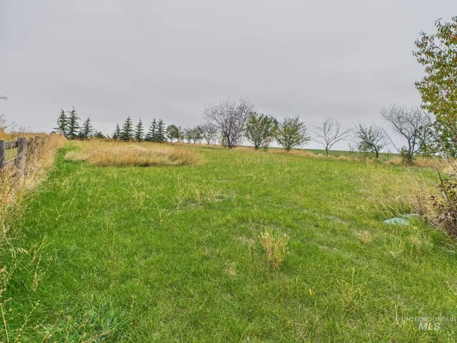 $350,000 | 523 3rd Street, Ferdinand, ID 83526