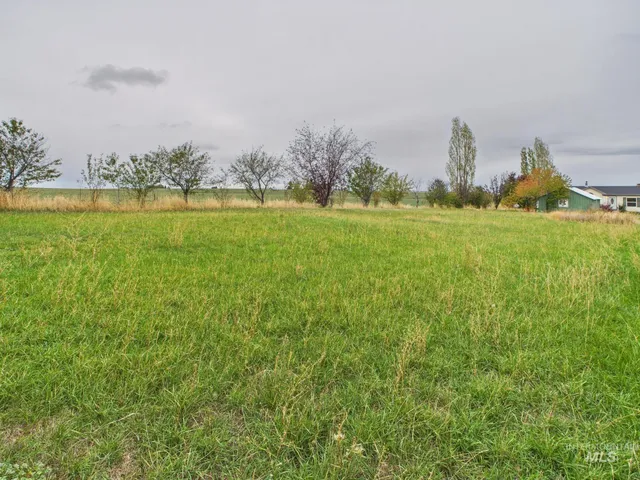 $350,000 | 523 3rd Street, Ferdinand, ID 83526