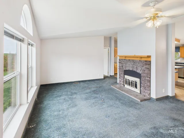 $350,000 | 523 3rd Street, Ferdinand, ID 83526