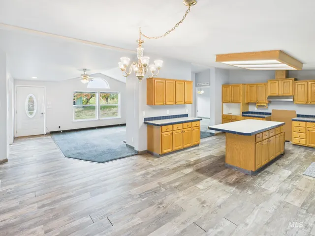 $350,000 | 523 3rd Street, Ferdinand, ID 83526