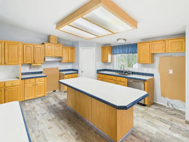 $350,000 | 523 3rd Street, Ferdinand, ID 83526