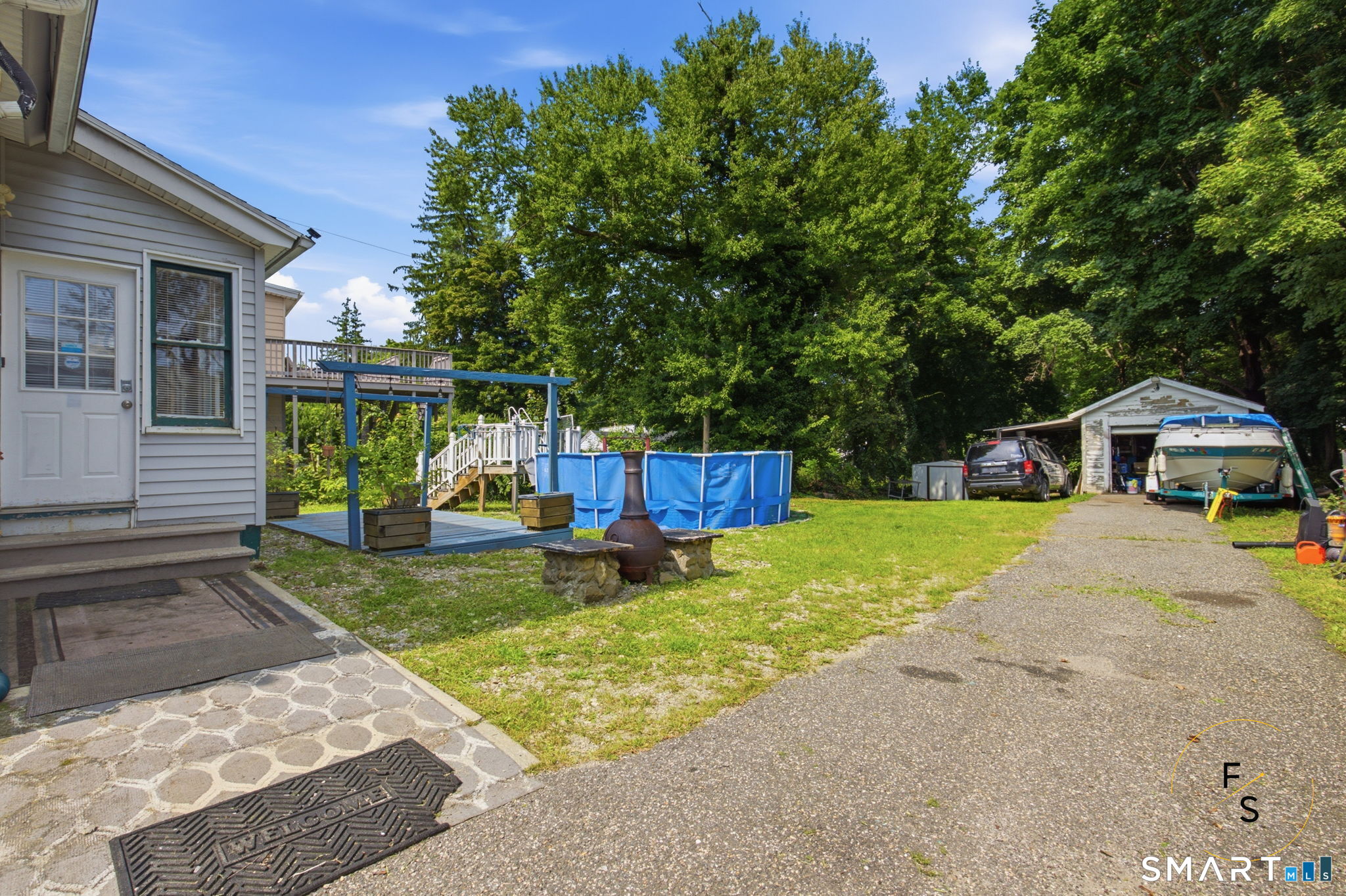 315 Frost Road Waterbury, CT 06705 - Photo 29 of 31 Gallery Image 29