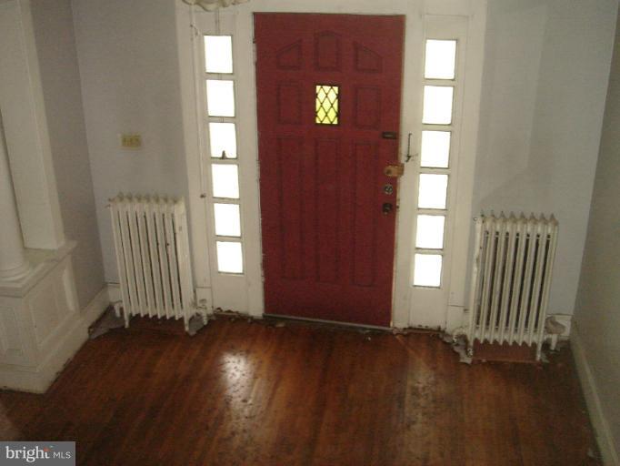 1213 Decatur Street Northwest Washington, DC 20011 - Photo 4 of 10 Interior (General)