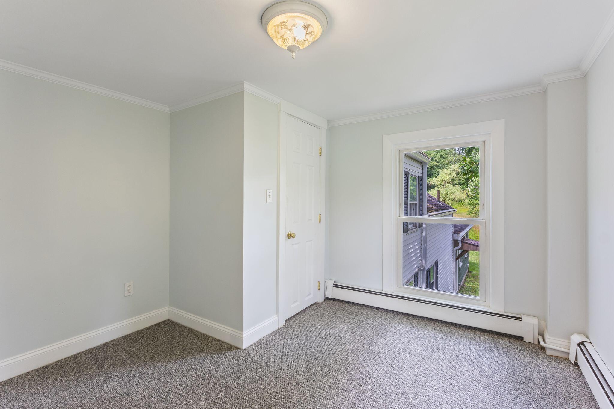 216 Middle Road Falmouth, ME 04105 - Photo 19 of 54 216_Middle_Rd_20