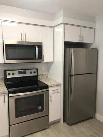 $2,200 | 3400 Foxcroft Road, Unit 104, Miramar, FL 33025