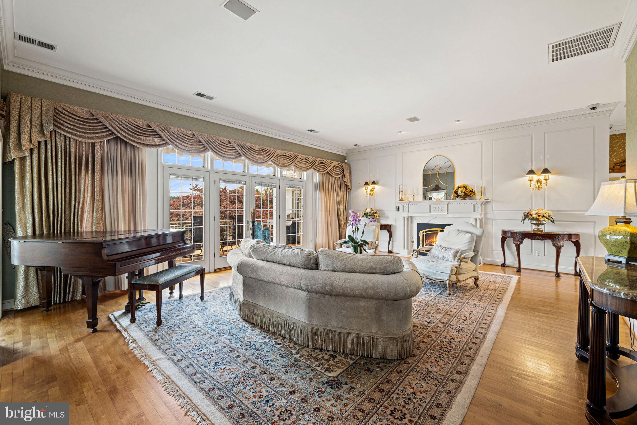 77 Lionheart Terrace Falling Waters, WV 25419 - Photo 3 of 79