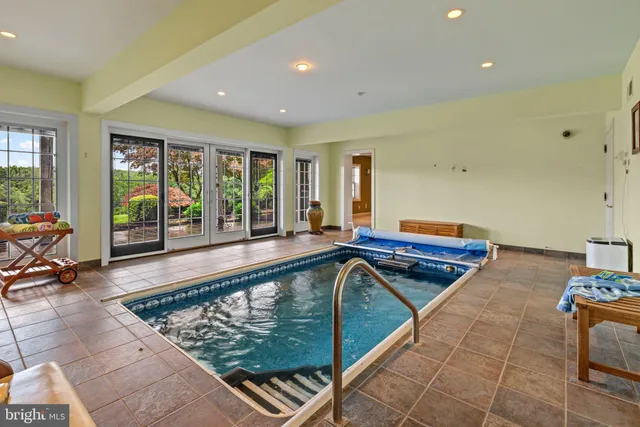 $1,295,000 | 77 Lionheart Terrace, Falling Waters, WV 25419