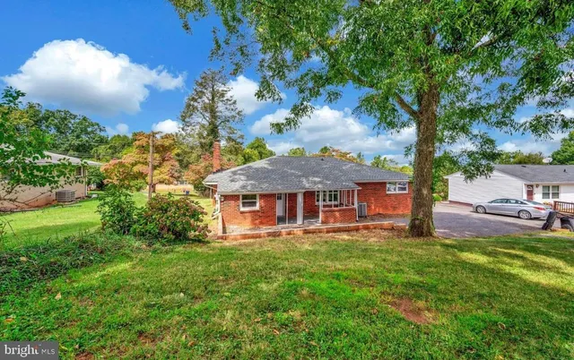 a house view with a garden space