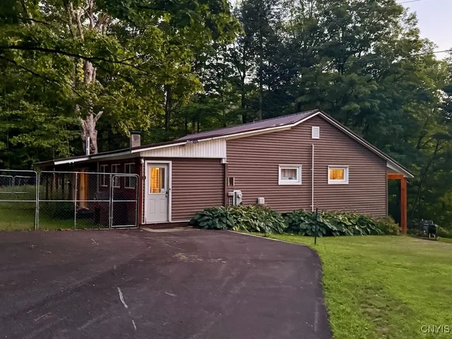$285,300 | 779 County Rte 30, Williamstown, NY 13302