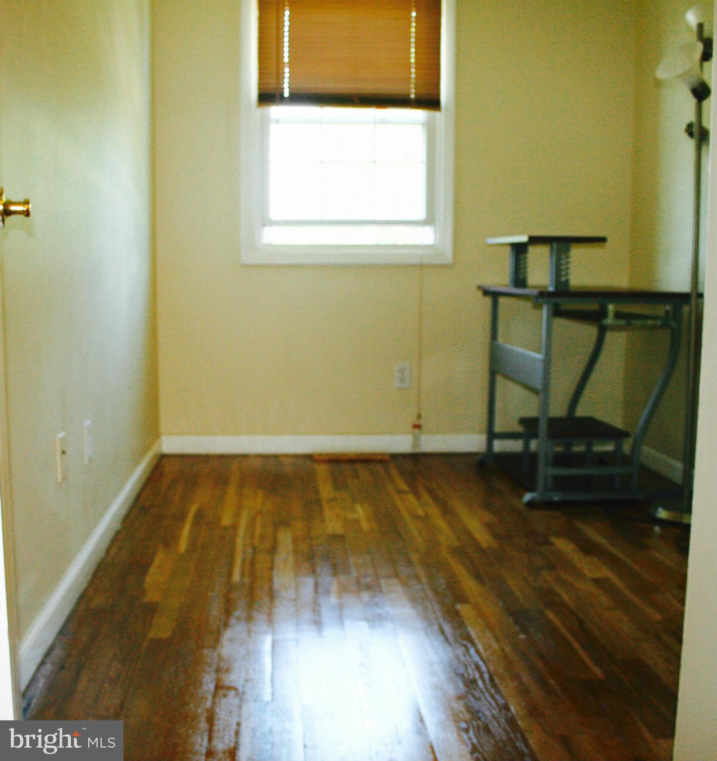 8247 Del Haven Road Baltimore, MD 21222 - Photo 17 of 20 Bedroom