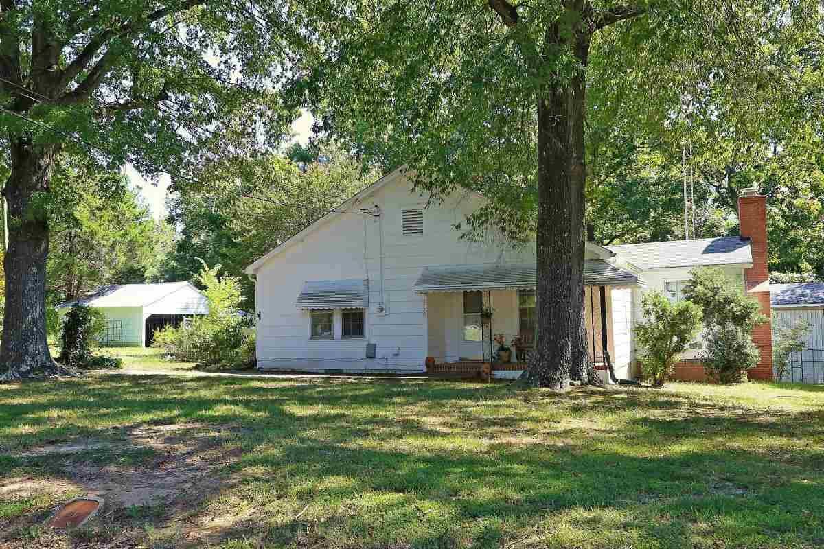 2720 Joyner Road Durham, NC 27704 - Photo 2 of 25 Photo 2