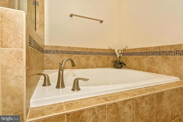 a close view of sink