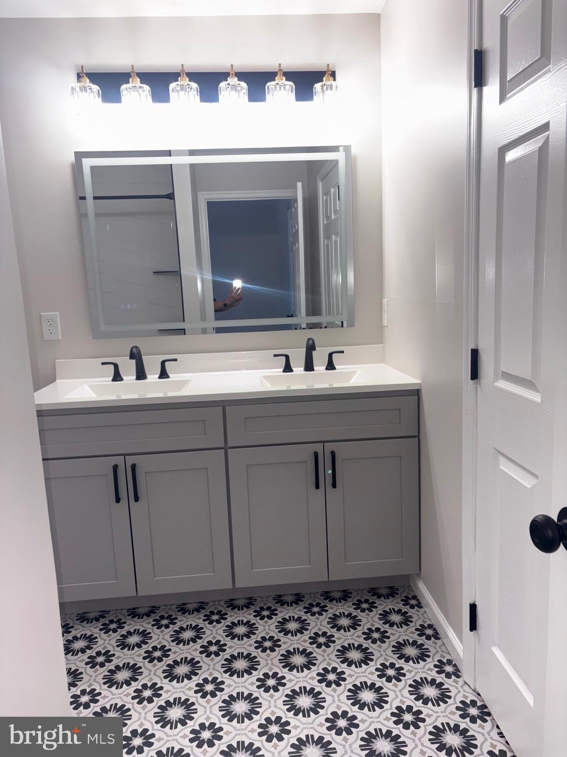 7 Chapel Hill Road Mount Laurel, NJ 08054 - Photo 20 of 31