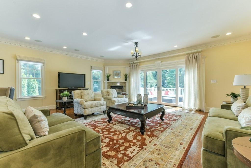 40 Rochester Road Newton, MA 02458 - Photo 14 of 29