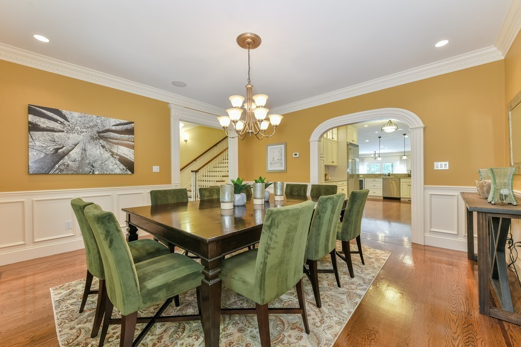 40 Rochester Road Newton, MA 02458 - Photo 5 of 29