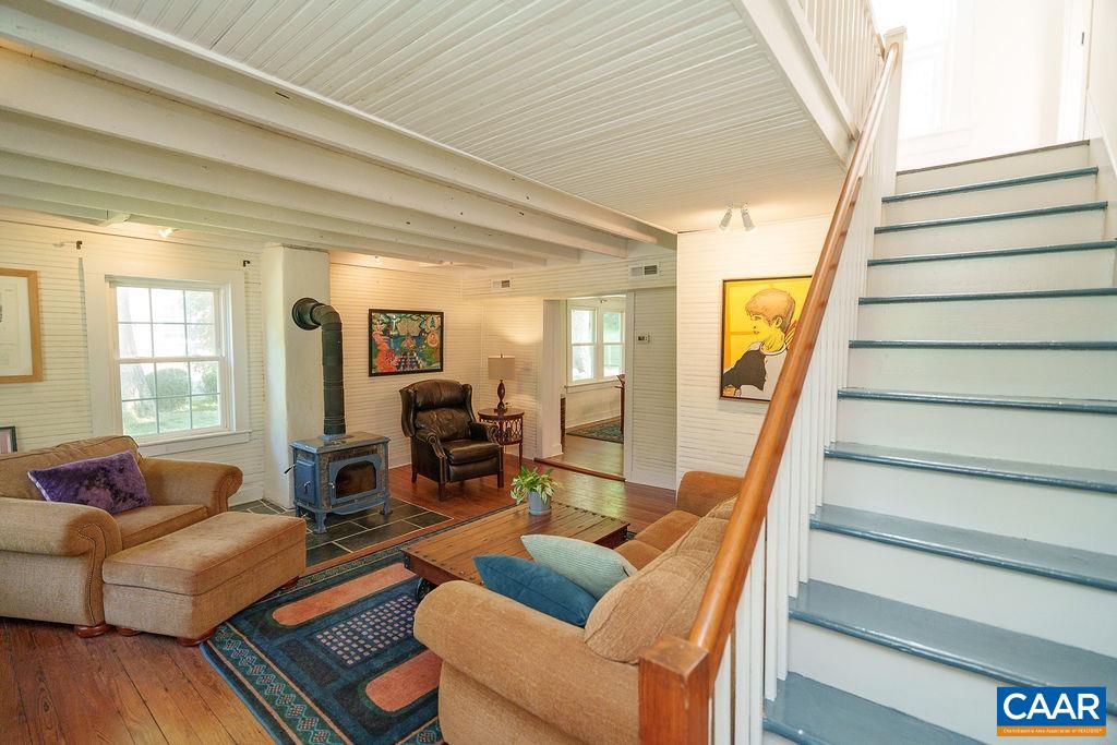 6654 Plank Road Charlottesville, VA 22903 - Photo 3 of 70