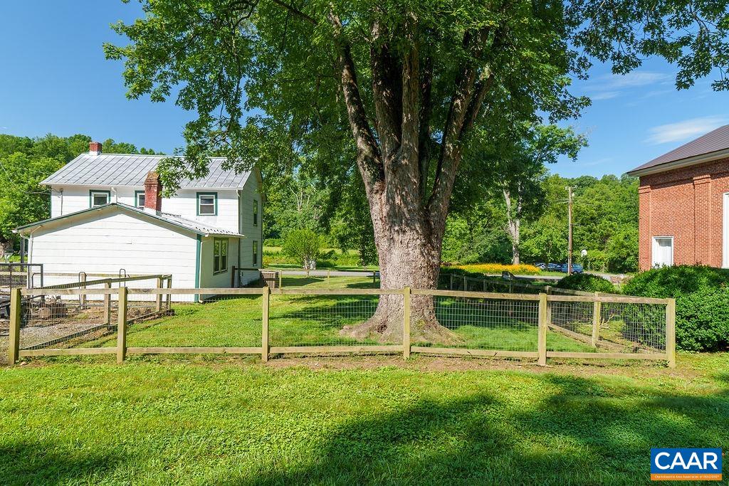 6654 Plank Road Charlottesville, VA 22903 - Photo 48 of 70