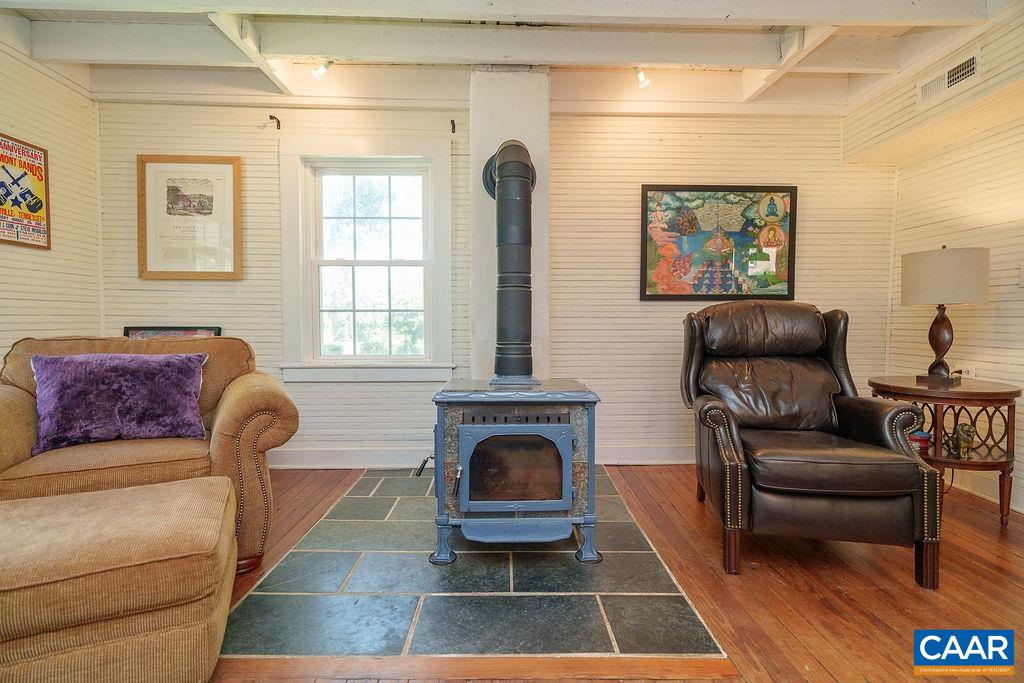 6654 Plank Road Charlottesville, VA 22903 - Photo 5 of 70
