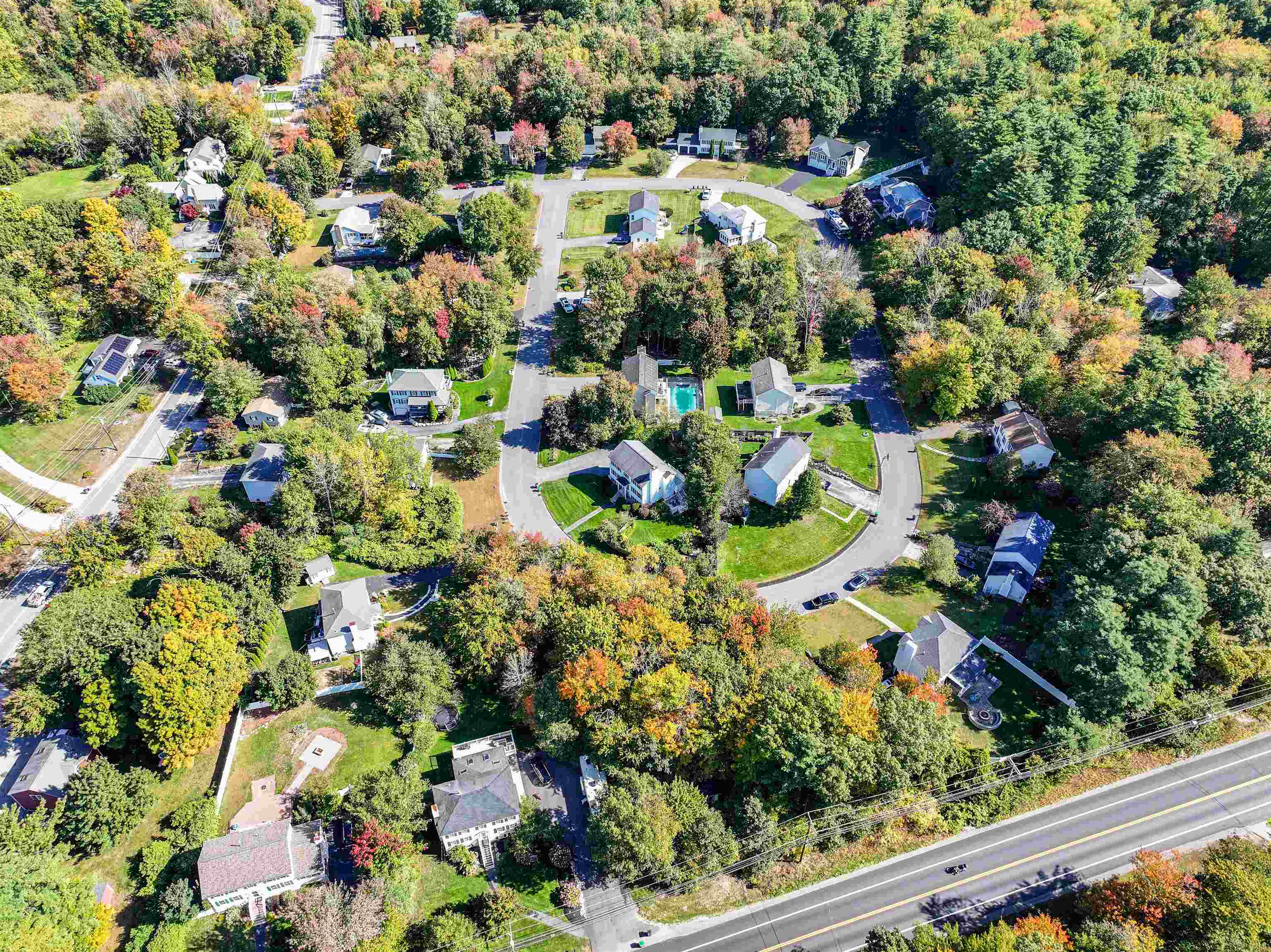 22 Harmony Lane Hooksett, NH 03106 - Photo 11 of 18