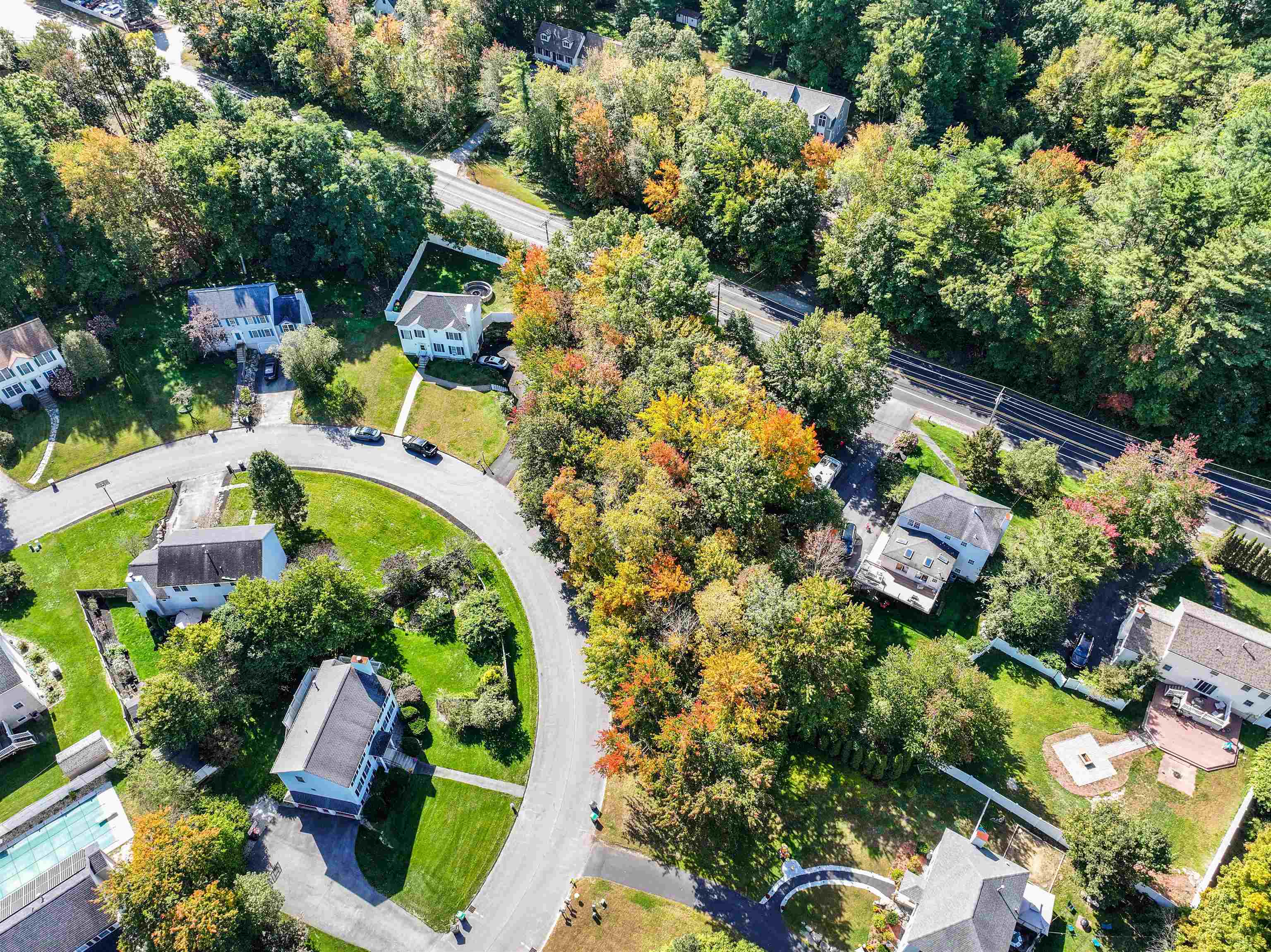 22 Harmony Lane Hooksett, NH 03106 - Photo 8 of 18