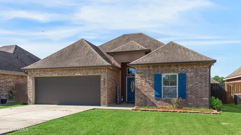 $249,900 | 312 Clay Ridge Drive, Youngsville, LA 70592